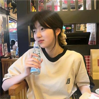 裸男怨女